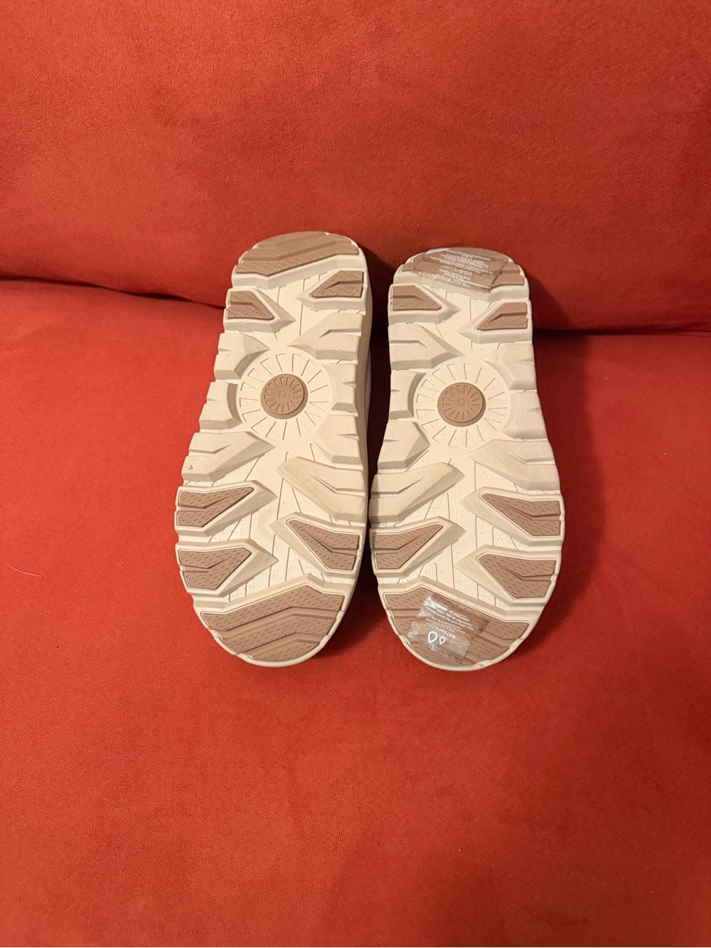 Uggs Women’s Casual Slip-On Comfort Sneakers in Off-White - Picture 4 of 4